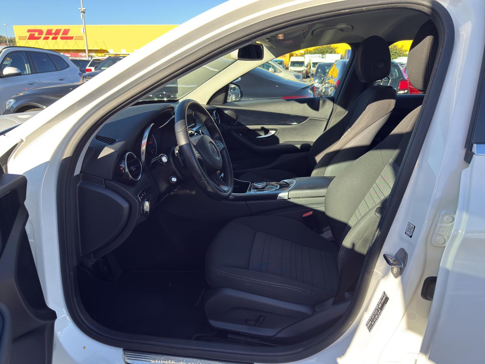 MERCEDES-BENZ C-Klasse S205 Kombi C 250 d Exclusive 4m-image-9