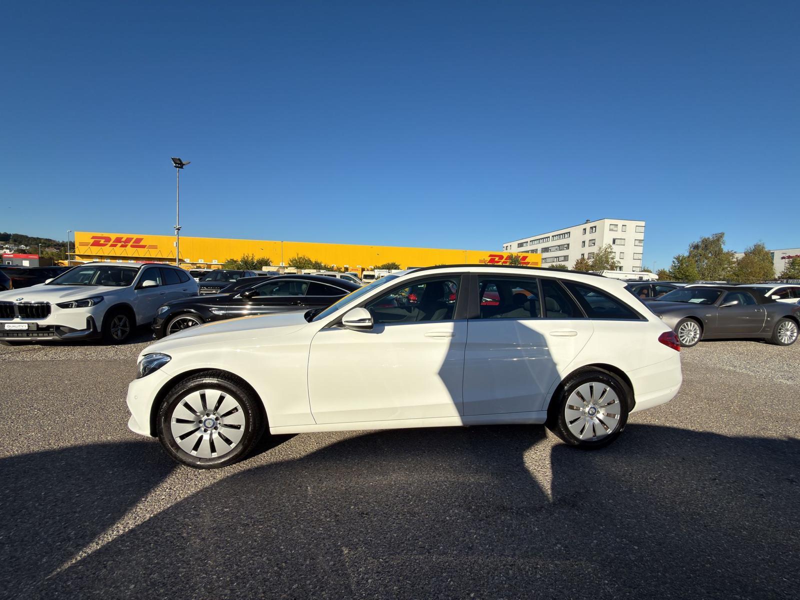 MERCEDES-BENZ C-Klasse S205 Kombi C 250 d Exclusive 4m-image-3