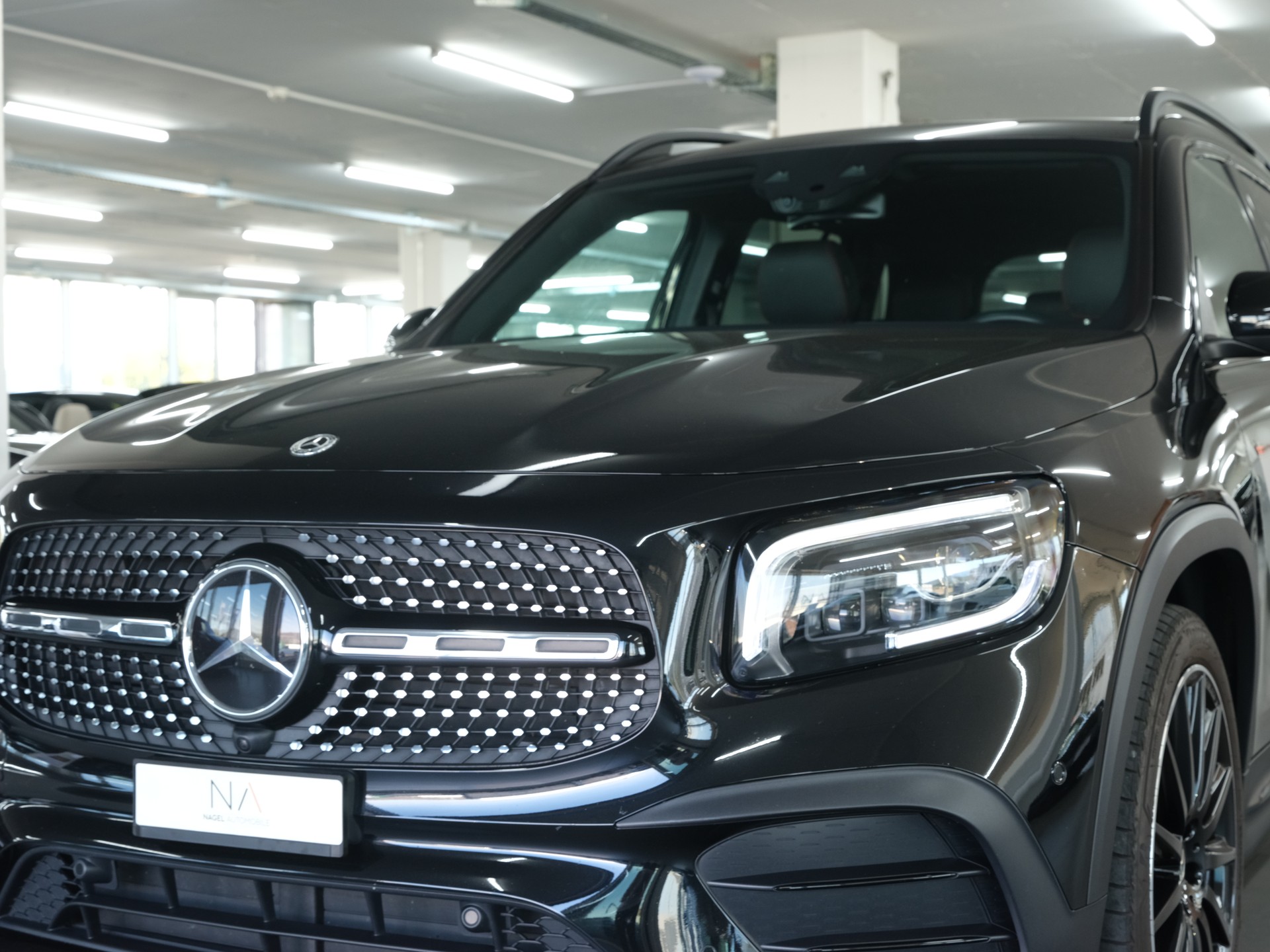 MERCEDES-BENZ GLB 250 4Matic AMG Line 8G-Tronic *360 Kamera* *Burmester* *Panorama*-image-10