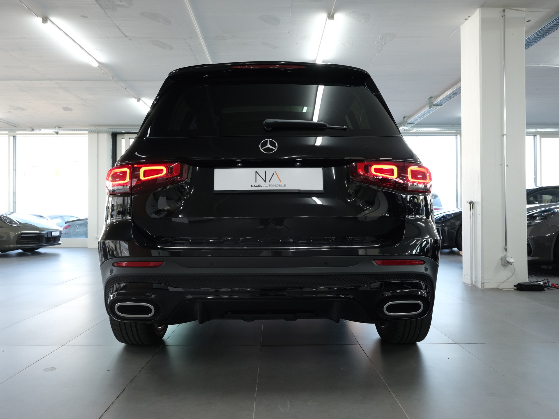 MERCEDES-BENZ GLB 250 4Matic AMG Line 8G-Tronic *360 Kamera* *Burmester* *Panorama*-image-4
