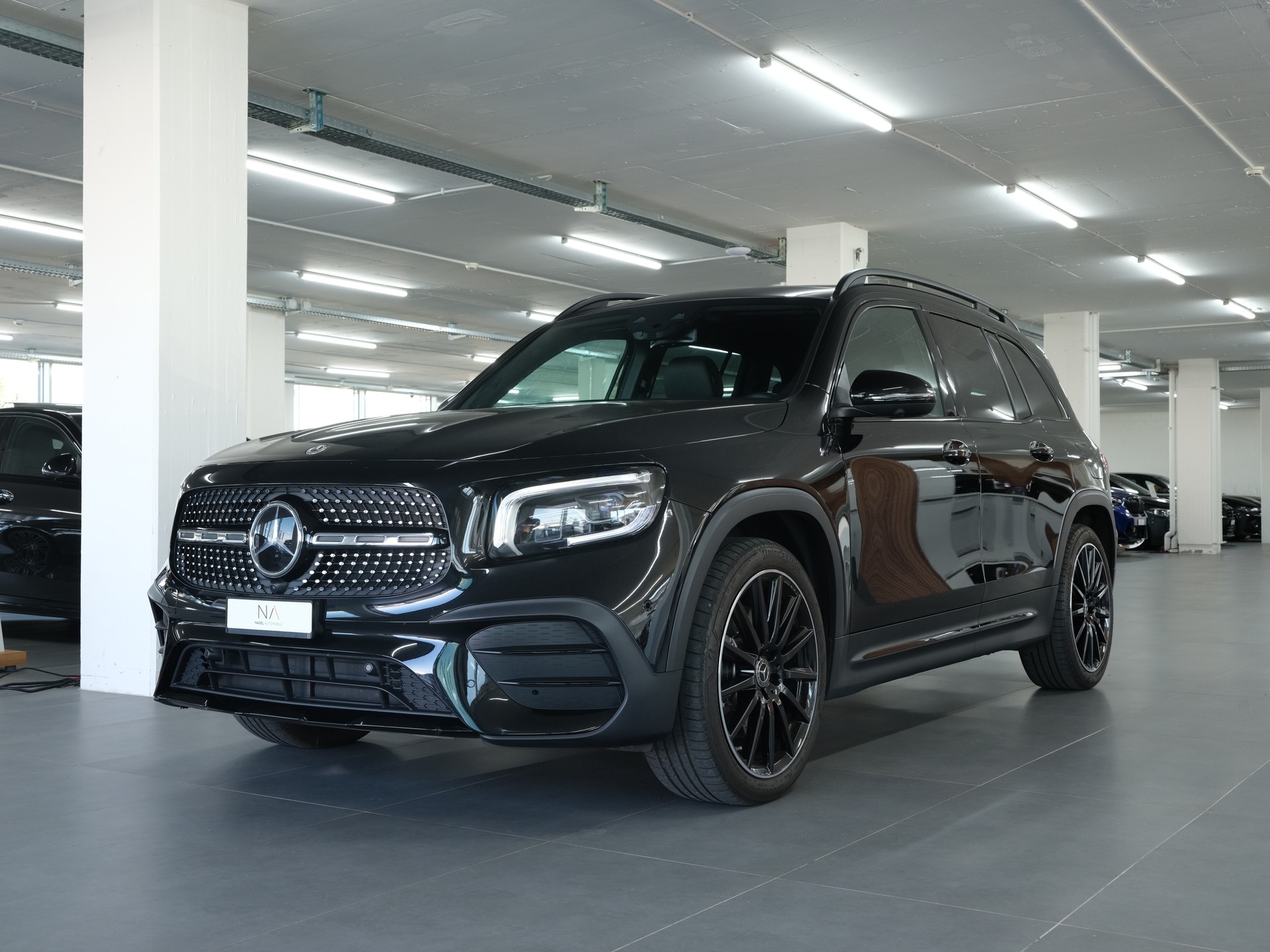 MERCEDES-BENZ GLB 250 4Matic AMG Line 8G-Tronic *360 Kamera* *Burmester* *Panorama*-image-7