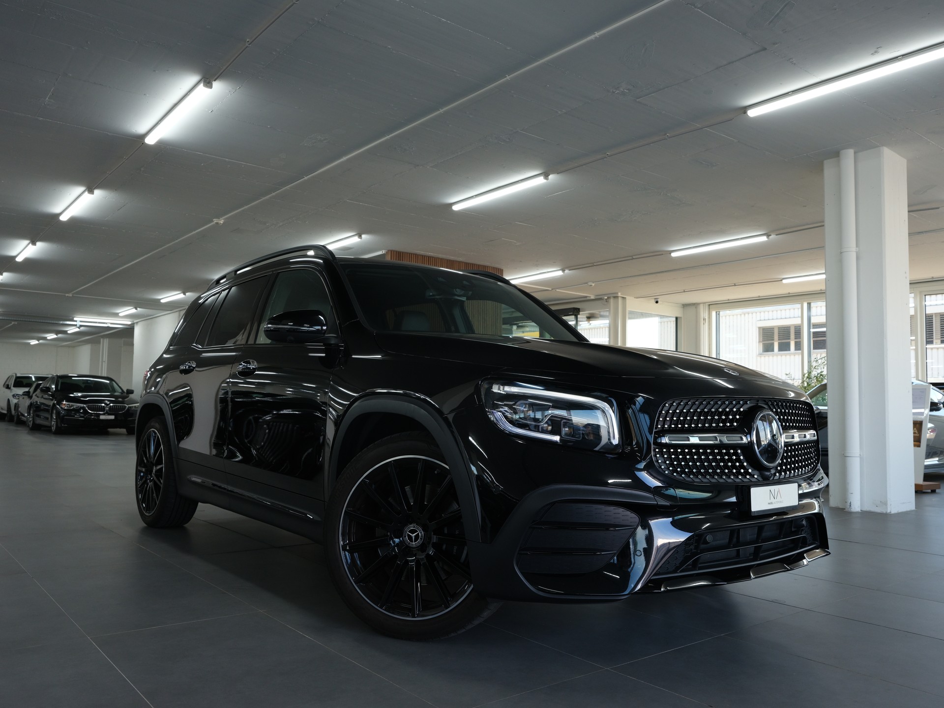 MERCEDES-BENZ GLB 250 4Matic AMG Line 8G-Tronic *360 Kamera* *Burmester* *Panorama*-image-0