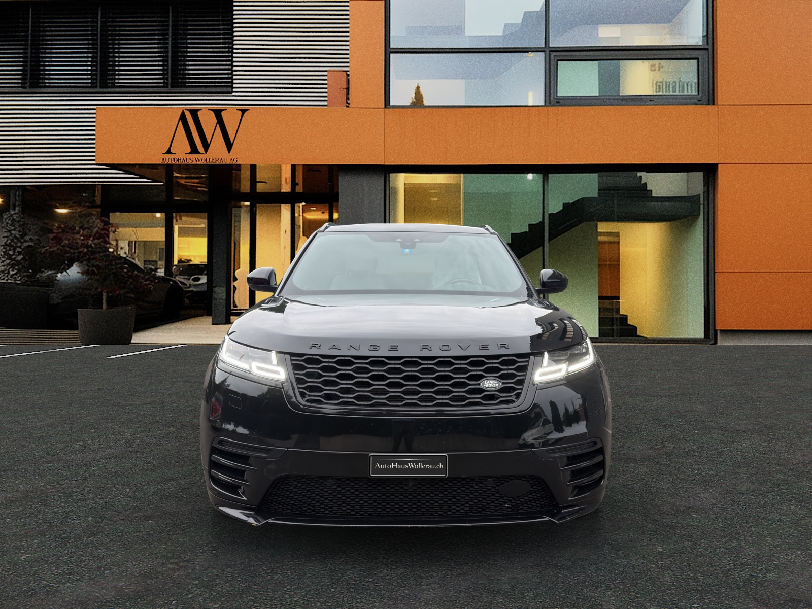 LAND ROVER Range Rover Velar 2.0 D 240 R-Dynamic SE / Leder-Pano-LED-ACC-AHK-image-1