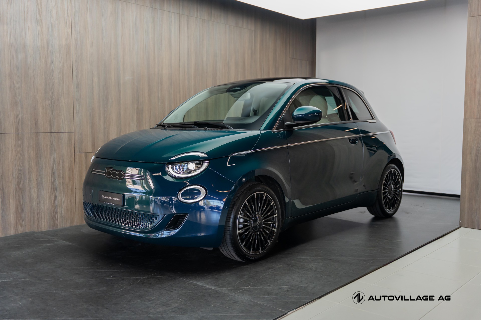 FIAT 500 electric 87 kW La Prima-image-0