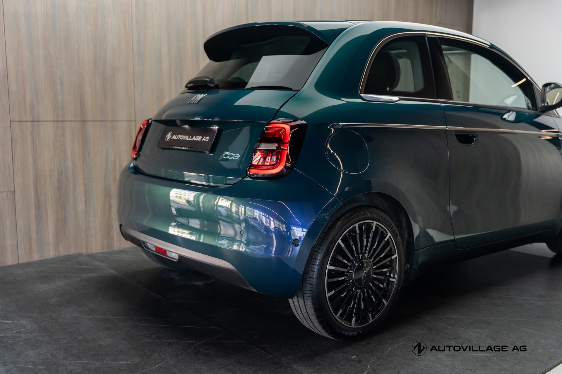 FIAT 500 electric 87 kW La Prima-image-27