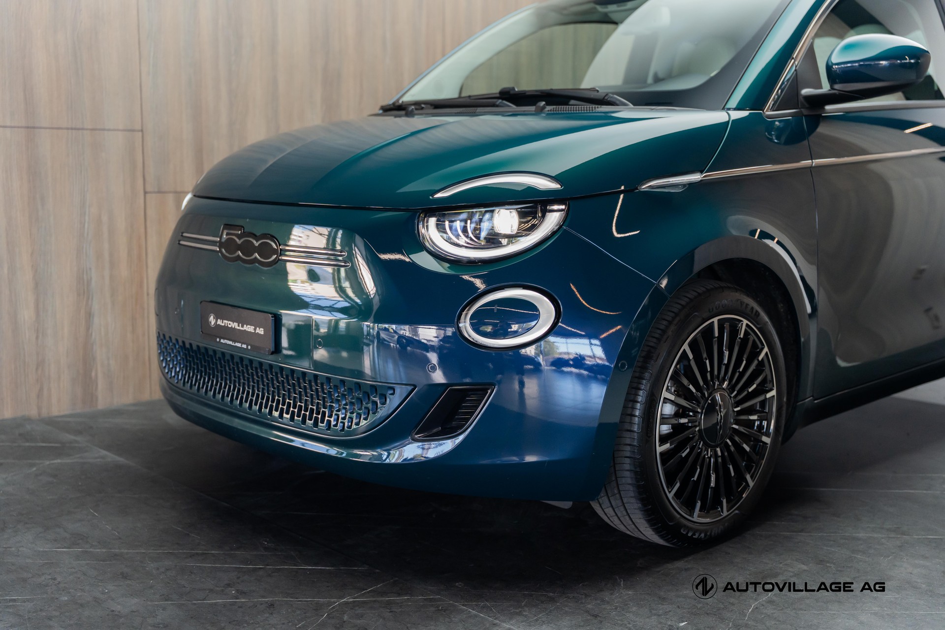 FIAT 500 electric 87 kW La Prima-image-25