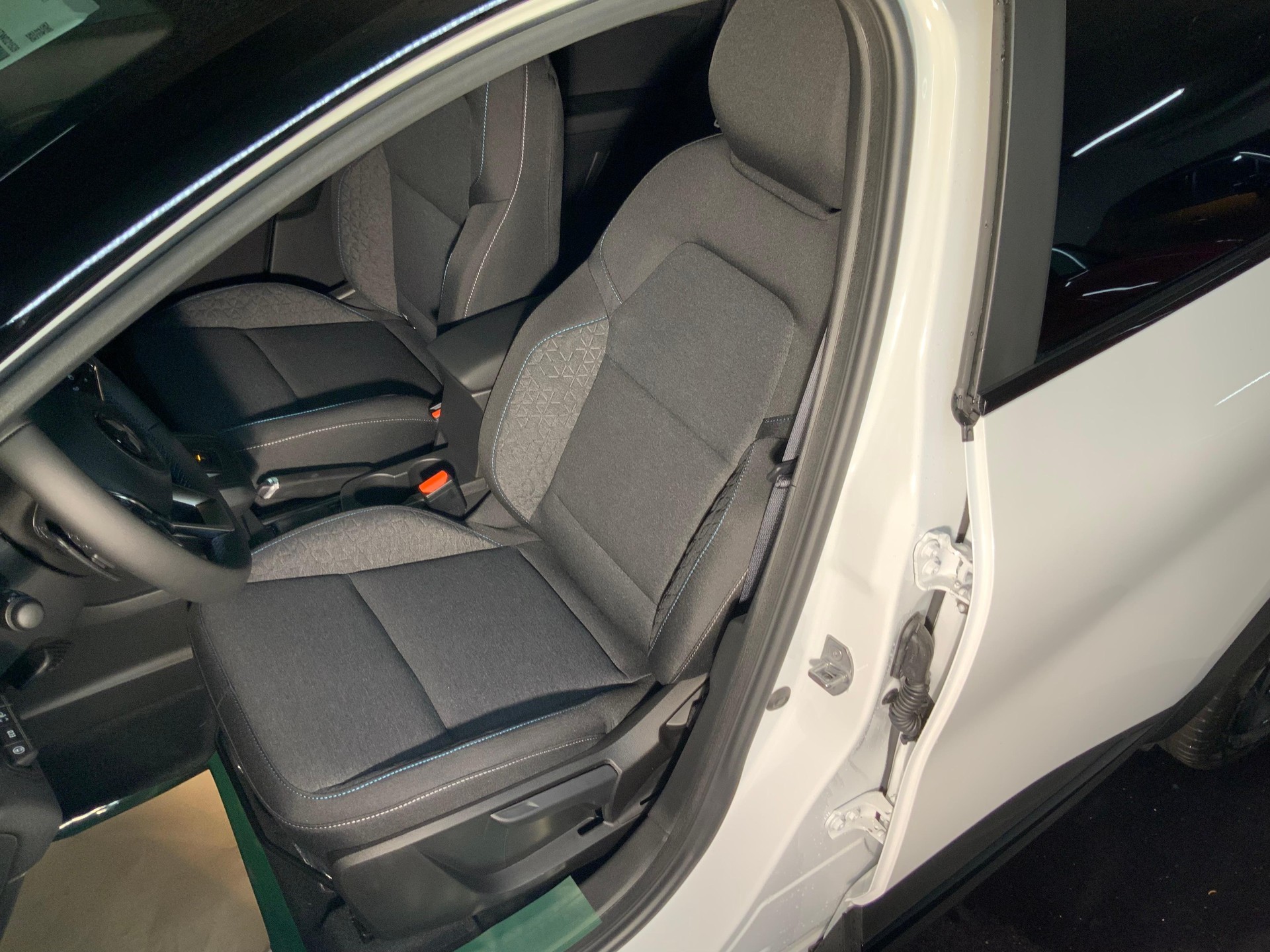 MITSUBISHI ASX 1.3 MH Sport-image-11