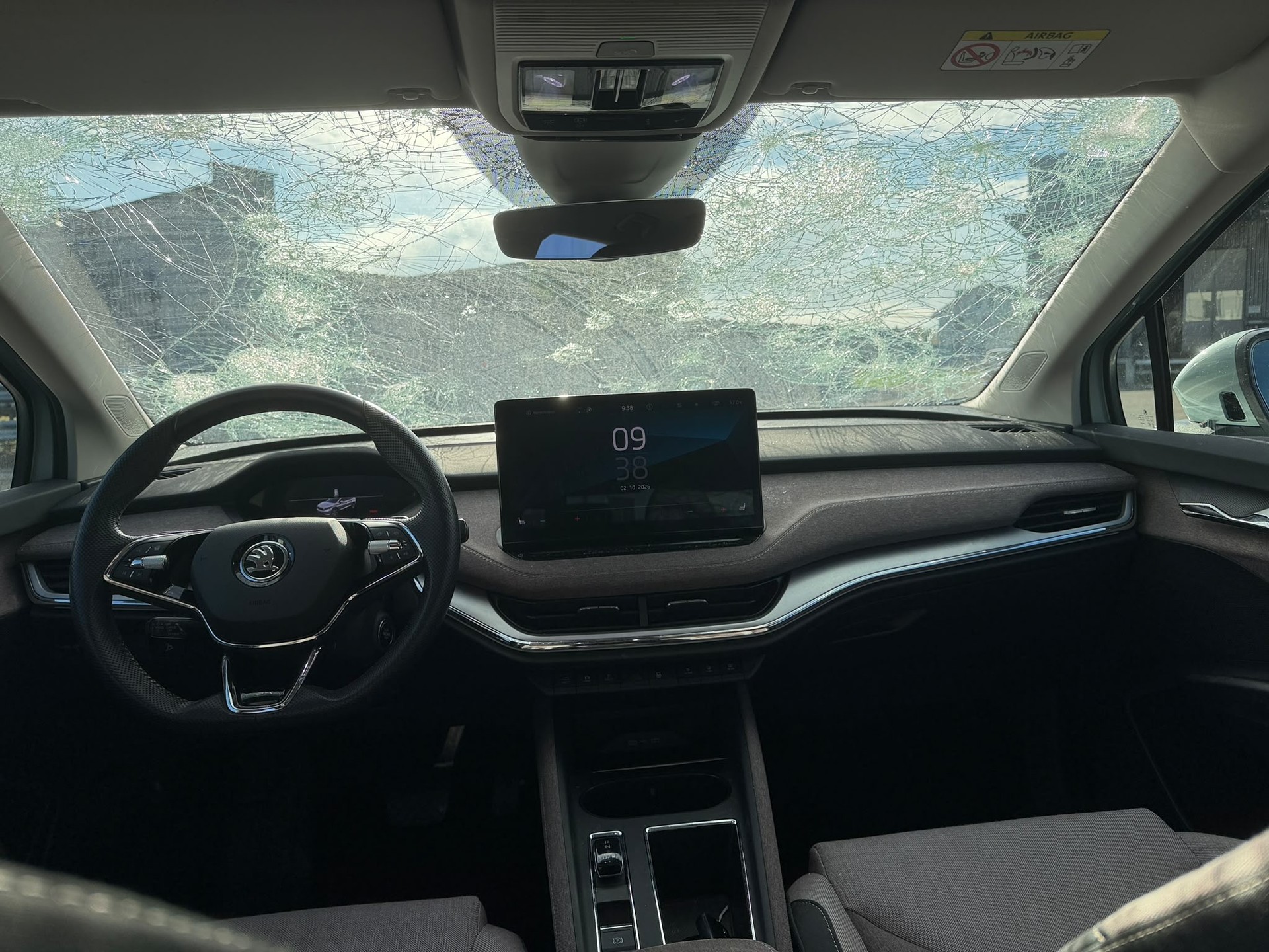 SKODA Enyaq iV 80 Ultra-image-9