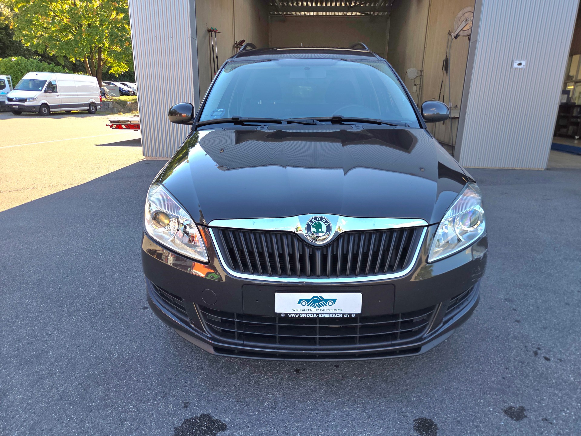 SKODA Roomster 1.2 TSI Family DSG-image-1