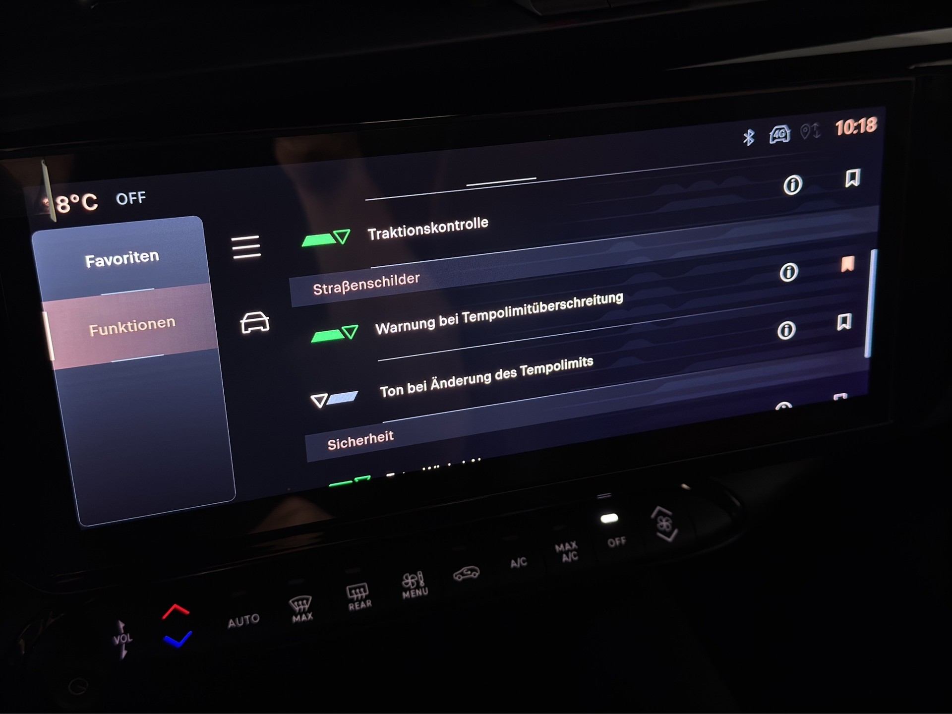 ALFA ROMEO Junior 1.2 48V Hybrid Corsa-Speciale "Sabelt Sportsitze-Pack Tech/Matrix"-image-22