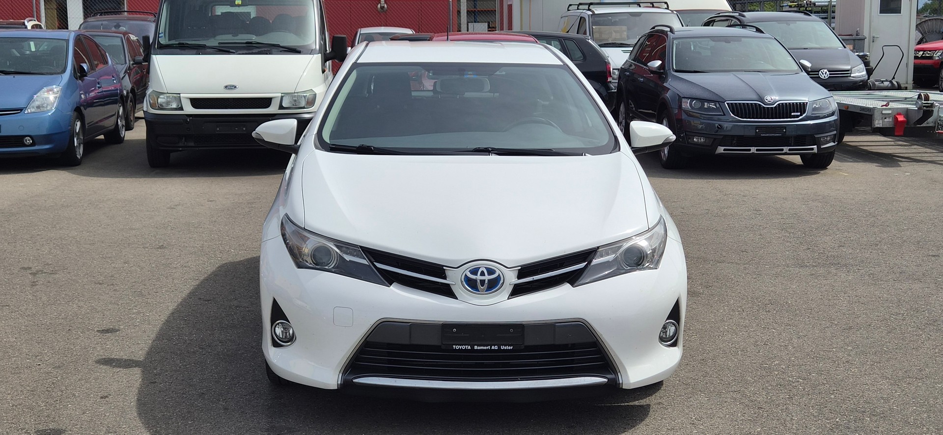 TOYOTA Auris 1.8 16V HSD Linea Luna-image-0