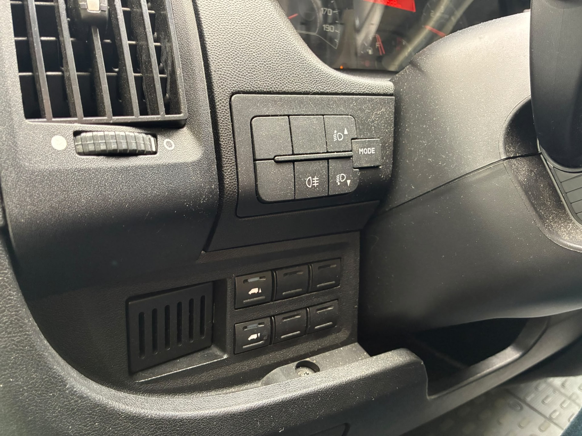 PEUGEOT Boxer 2.2 HDI 335 Active L3-image-16