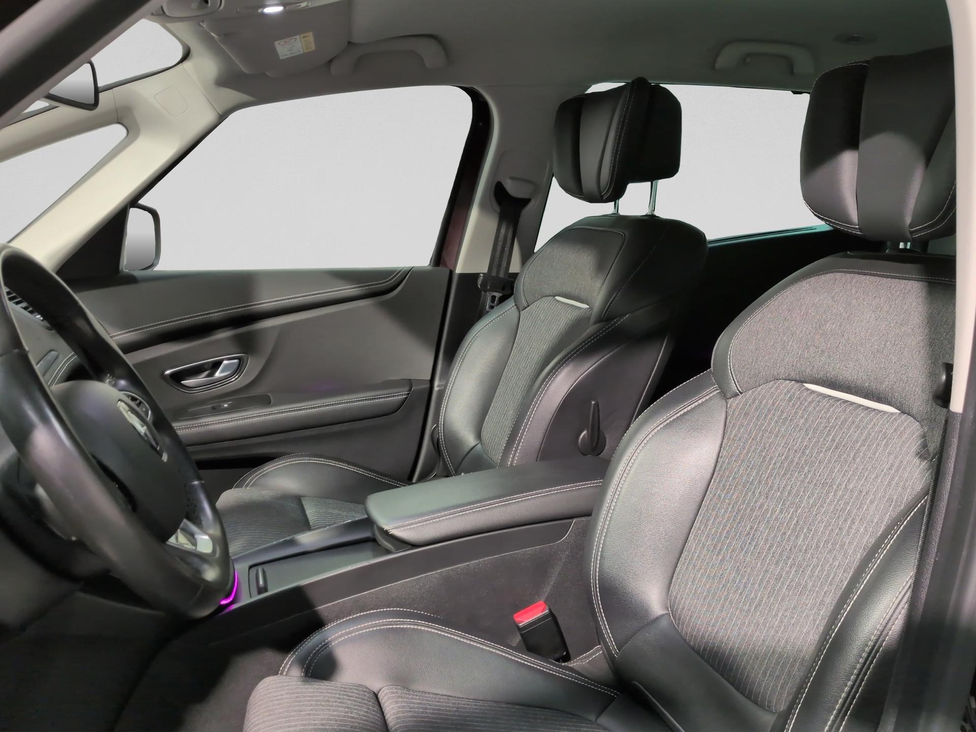 RENAULT Grand Scénic 1.3 16V Turbo Intens EDC-image-8