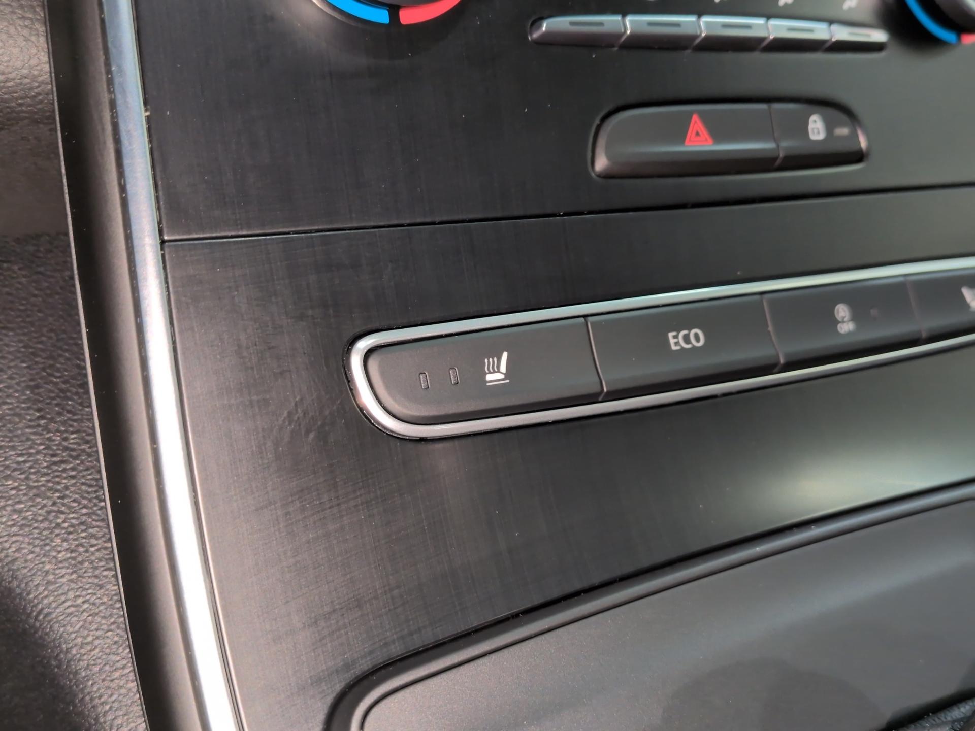 RENAULT Grand Scénic 1.3 16V Turbo Intens EDC-image-18