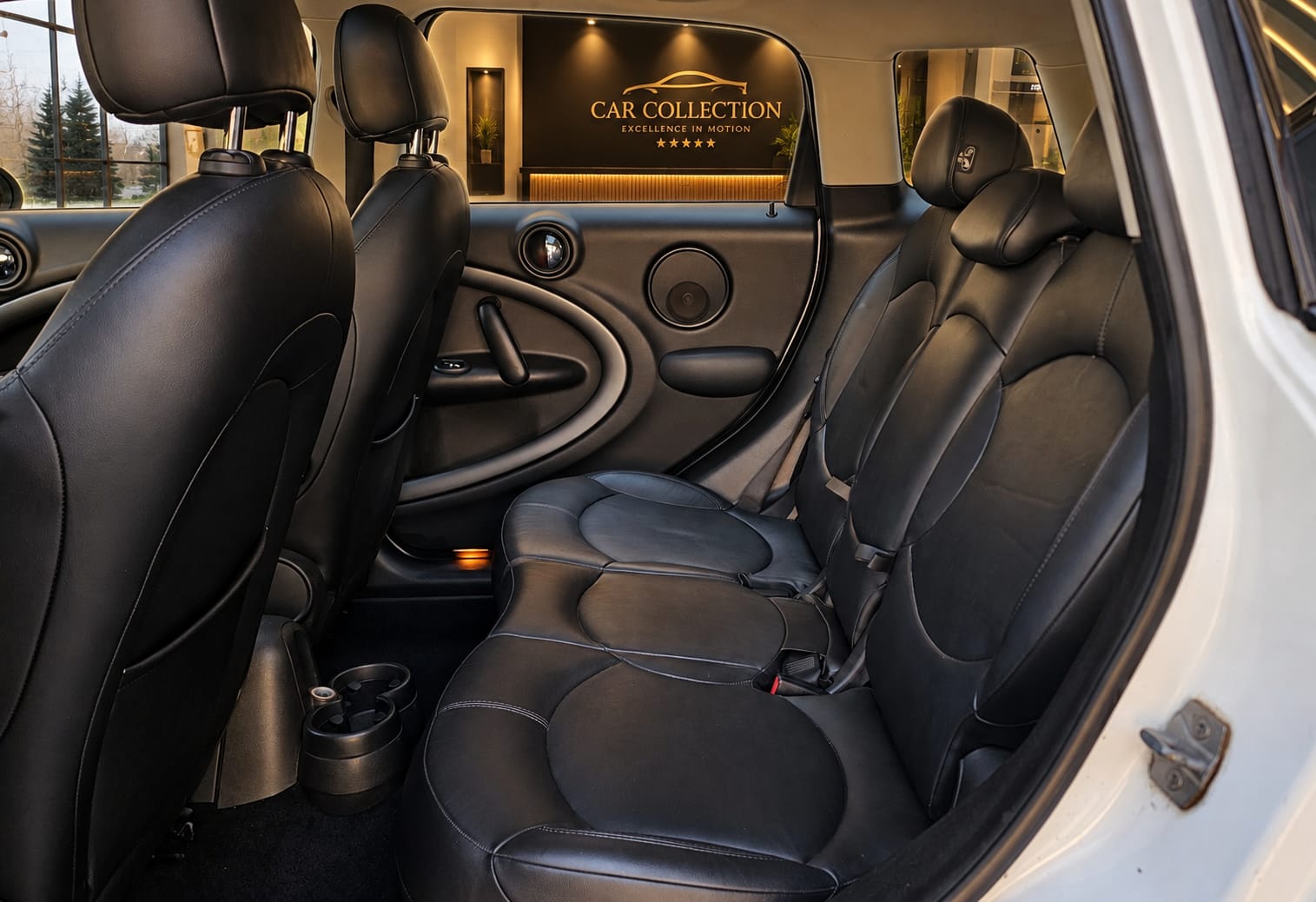 MINI Countryman Cooper S FWD-image-4