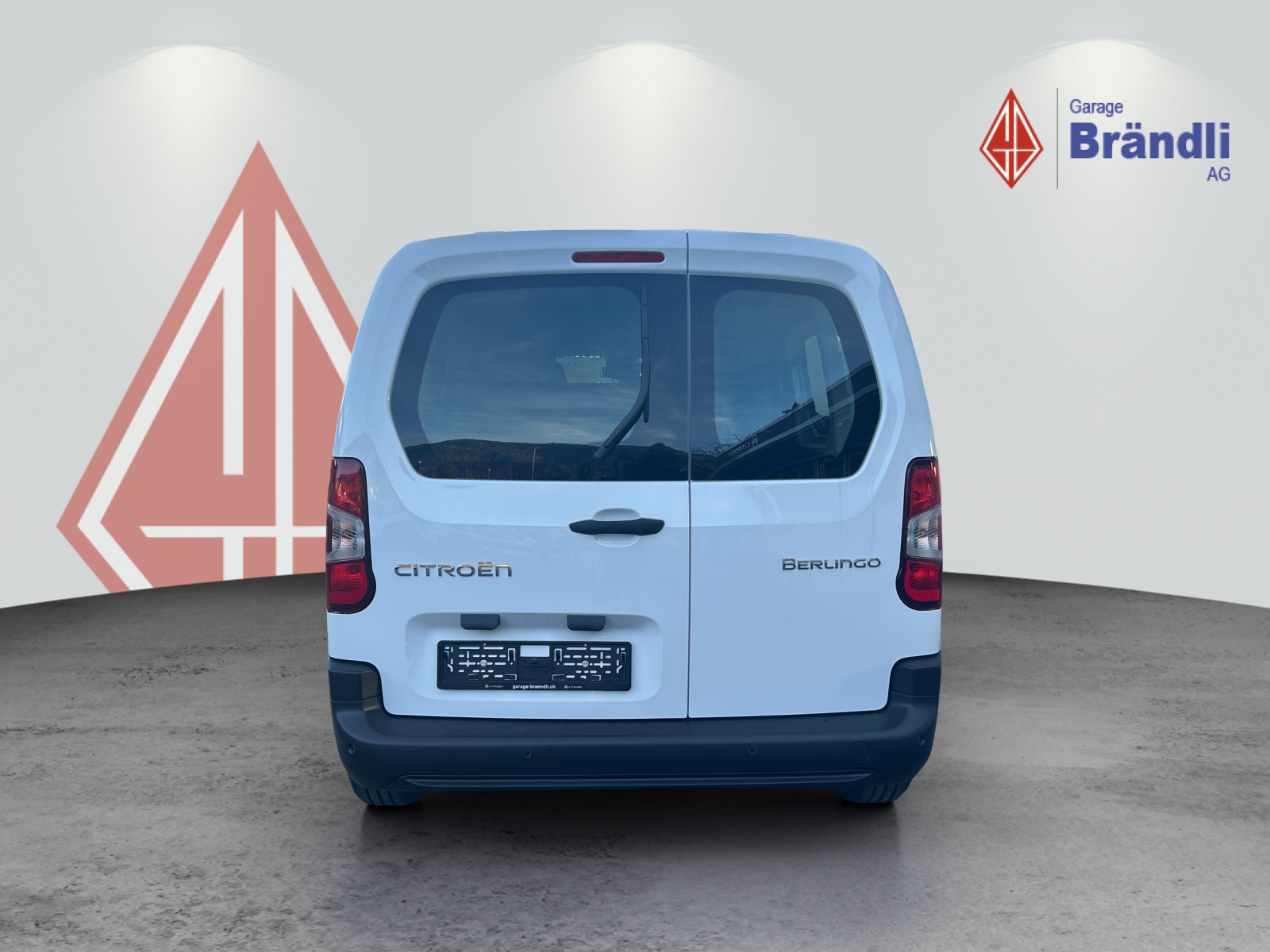 CITROEN Berlingo M 1.2 PureTech 110 First S/S-image-4