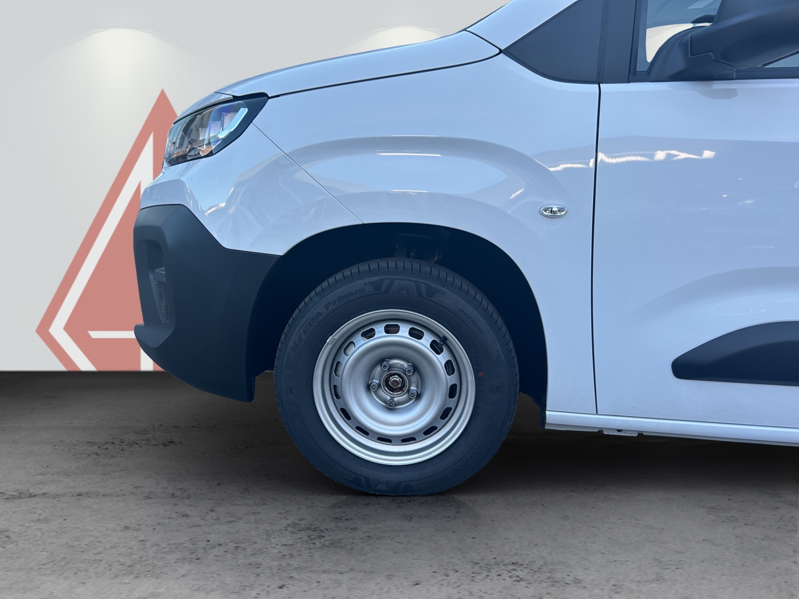 CITROEN Berlingo M 1.2 PureTech 110 First S/S-image-16