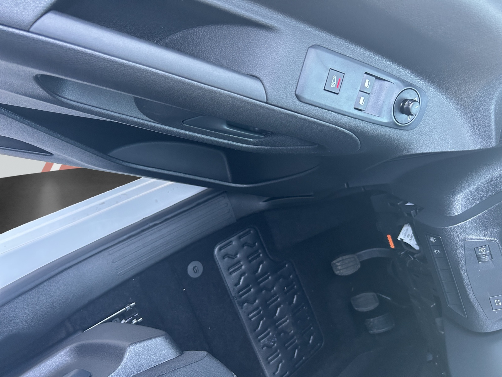 CITROEN Berlingo M 1.2 PureTech 110 First S/S-image-10
