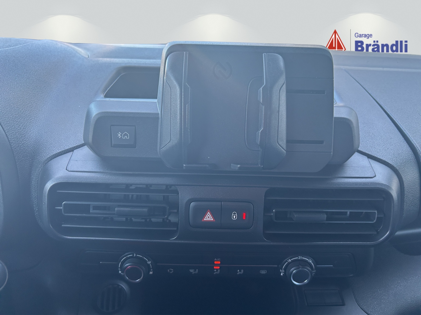 CITROEN Berlingo M 1.2 PureTech 110 First S/S-image-15