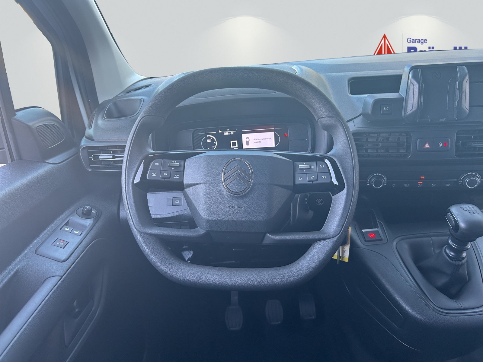 CITROEN Berlingo M 1.2 PureTech 110 First S/S-image-13
