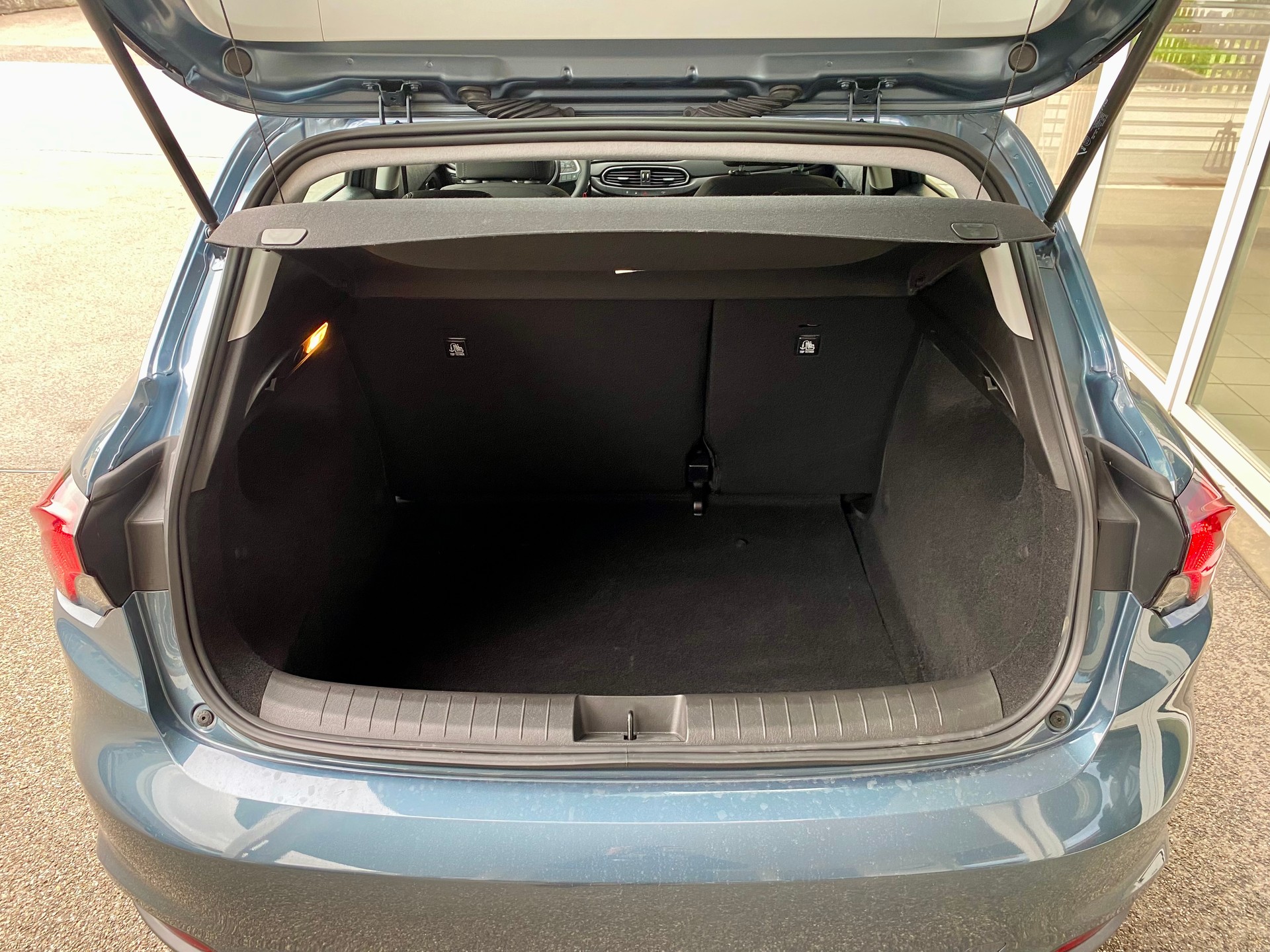 FIAT Tipo Hybrid 1.5 Cult-image-7