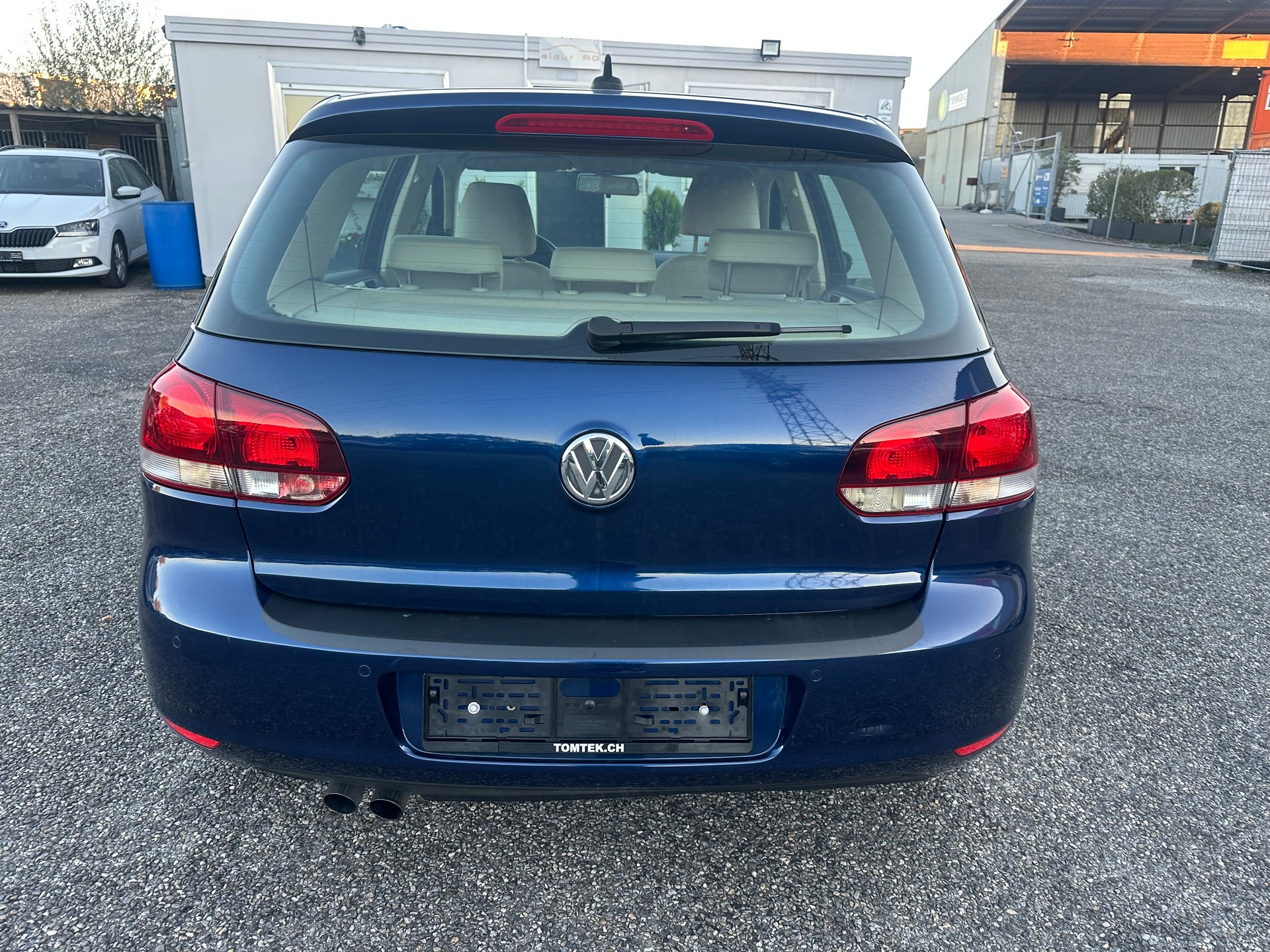 VW Golf 2.0 TDI 4Motion-image-4