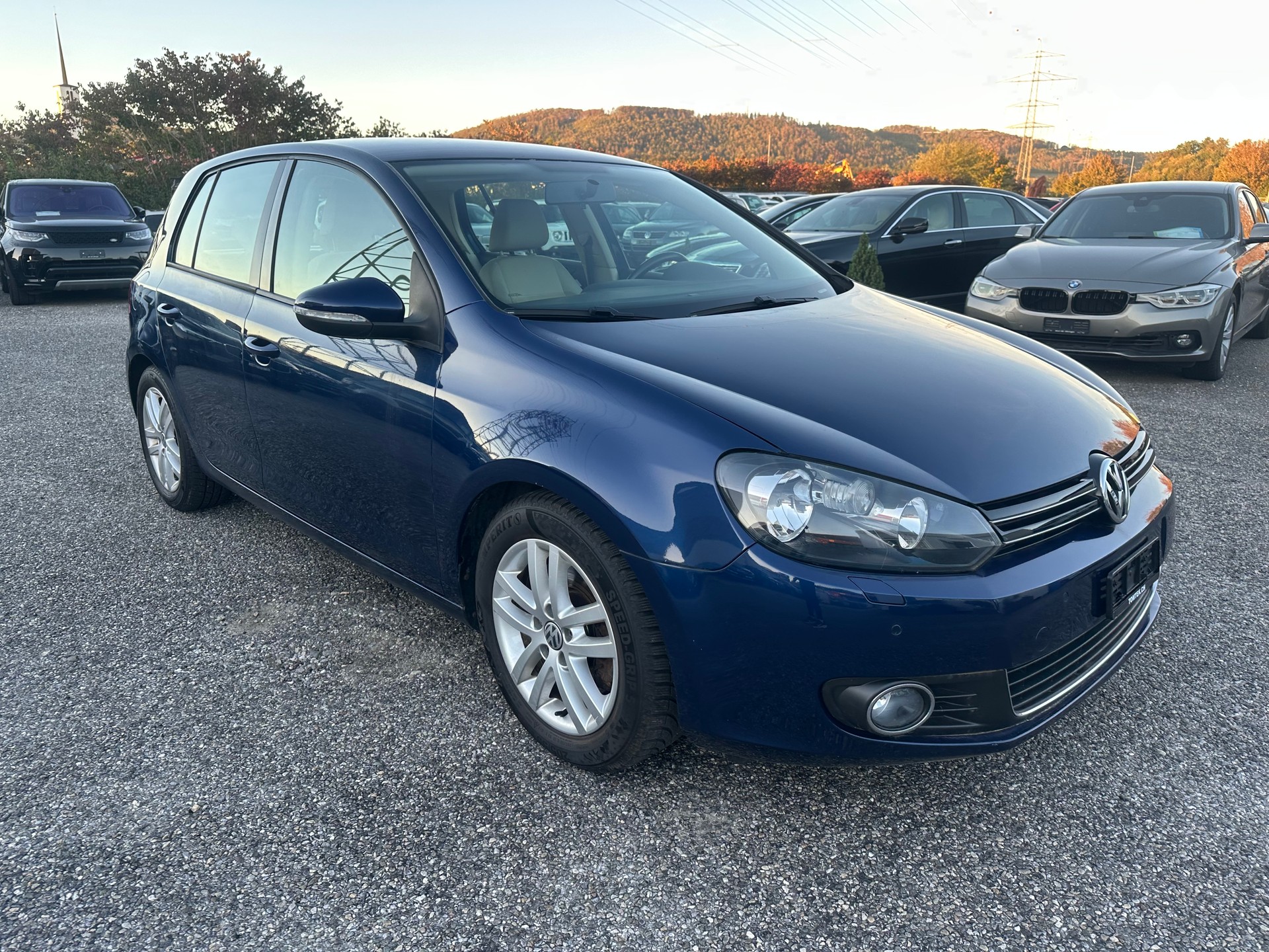 VW Golf 2.0 TDI 4Motion-image-2