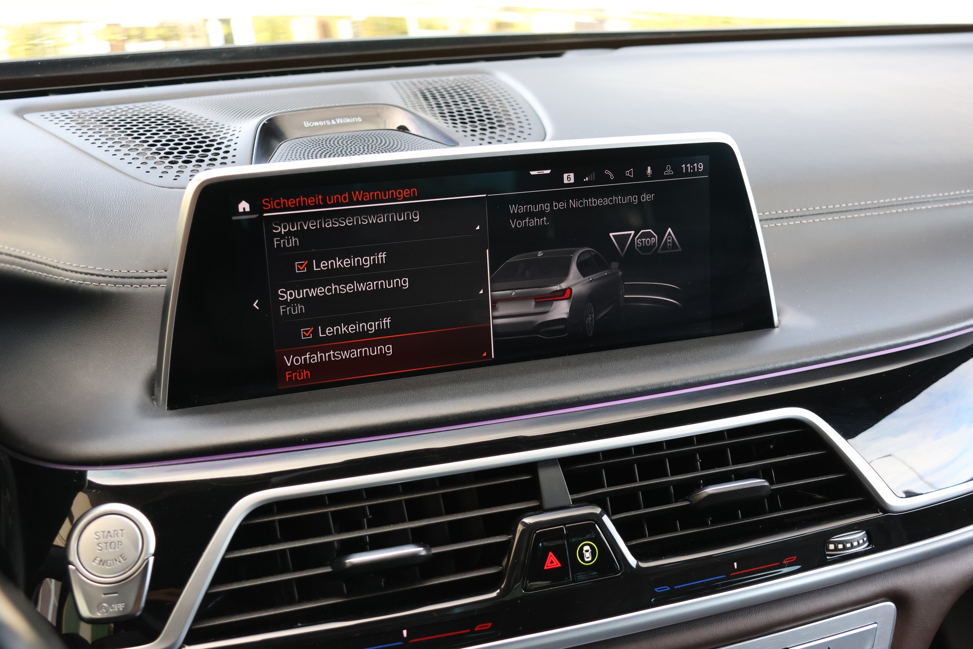 BMW M760Li xDrive Sport Getriebe BMW M760Li xDrive | Bowers & Wilkins | Sky Lounge | Massage-image-20