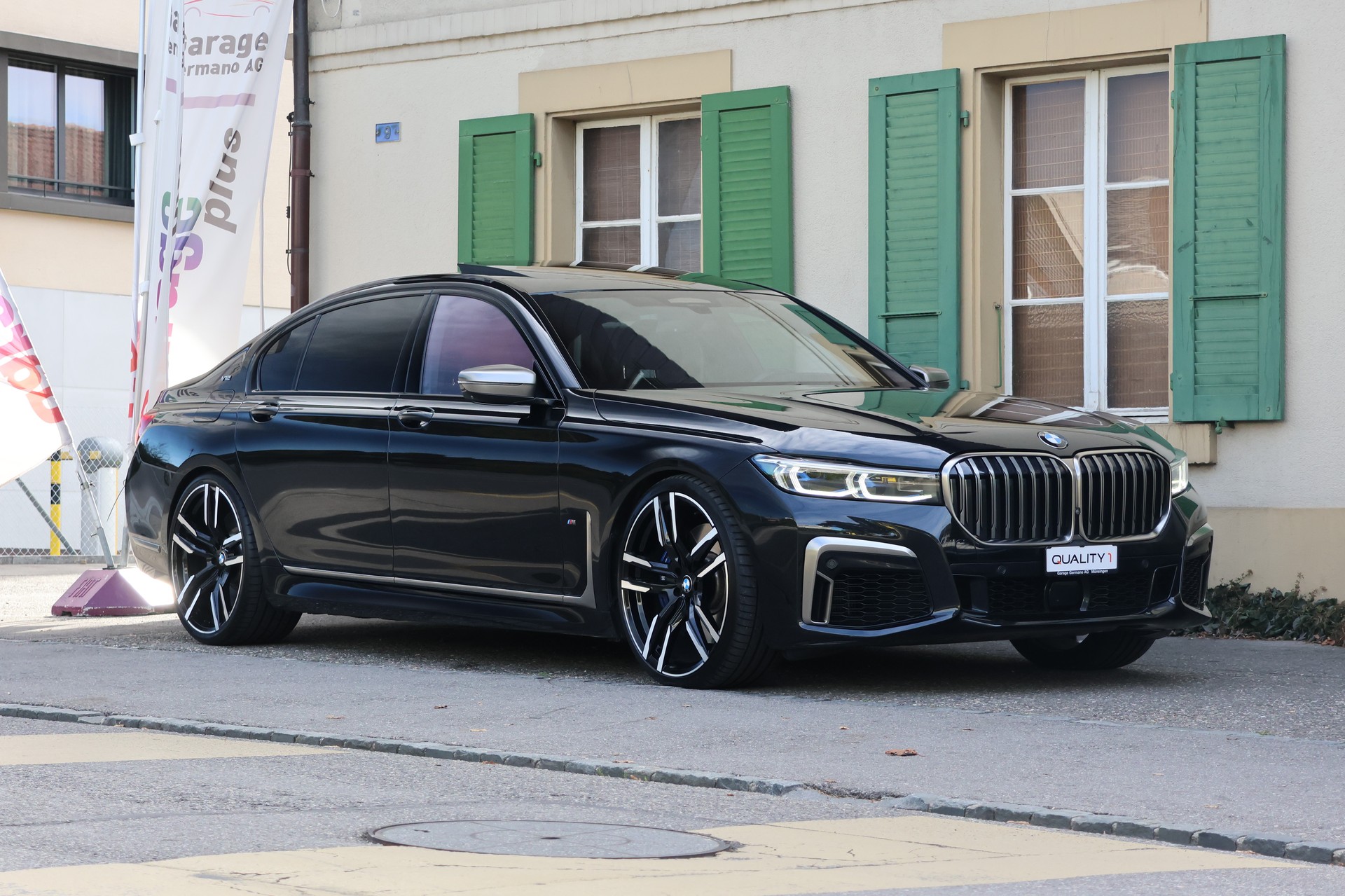 BMW M760Li xDrive Sport Getriebe BMW M760Li xDrive | Bowers & Wilkins | Sky Lounge | Massage-image-3