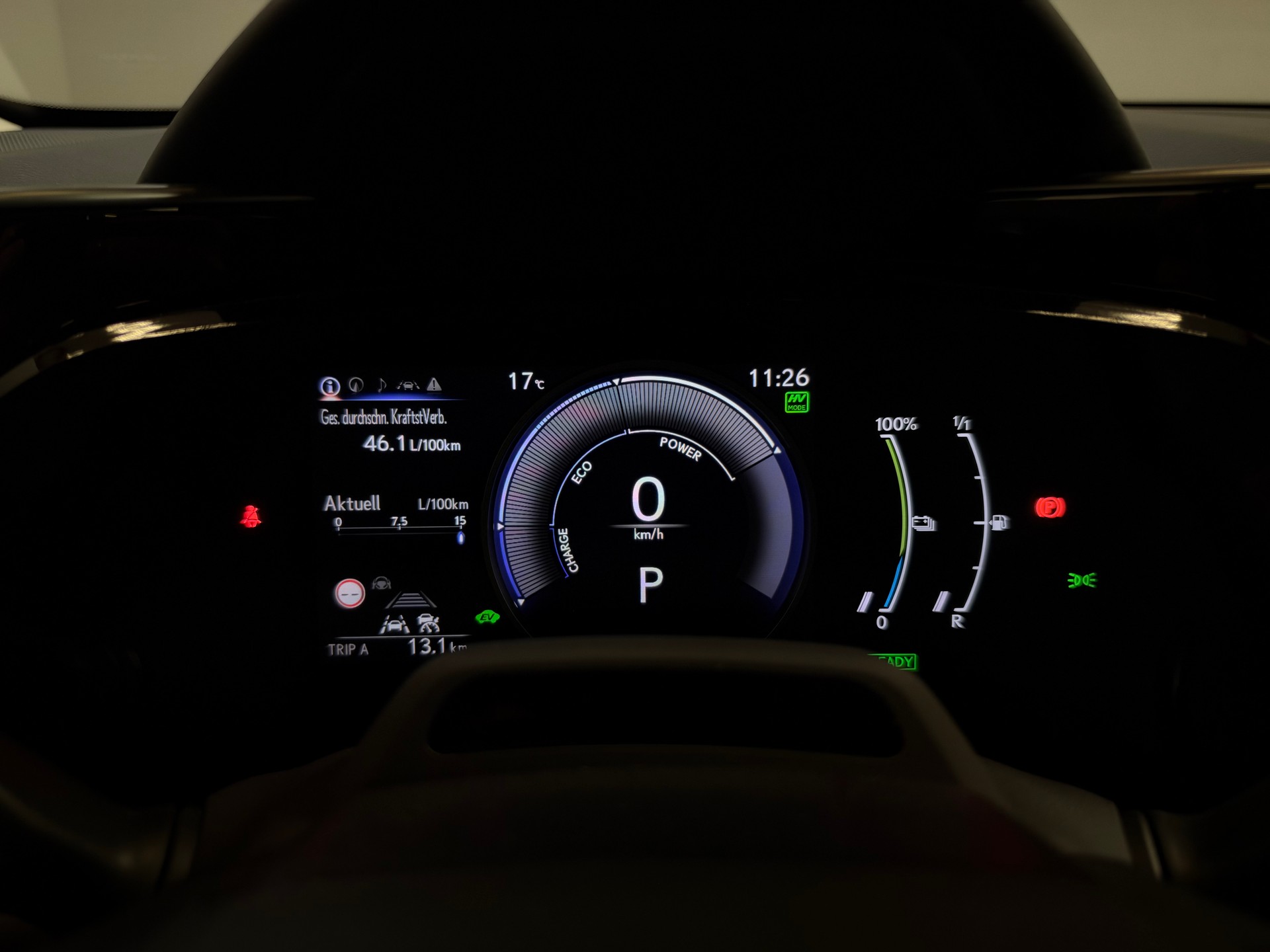 LEXUS NX 450h+ E-FOUR Comfort-image-22