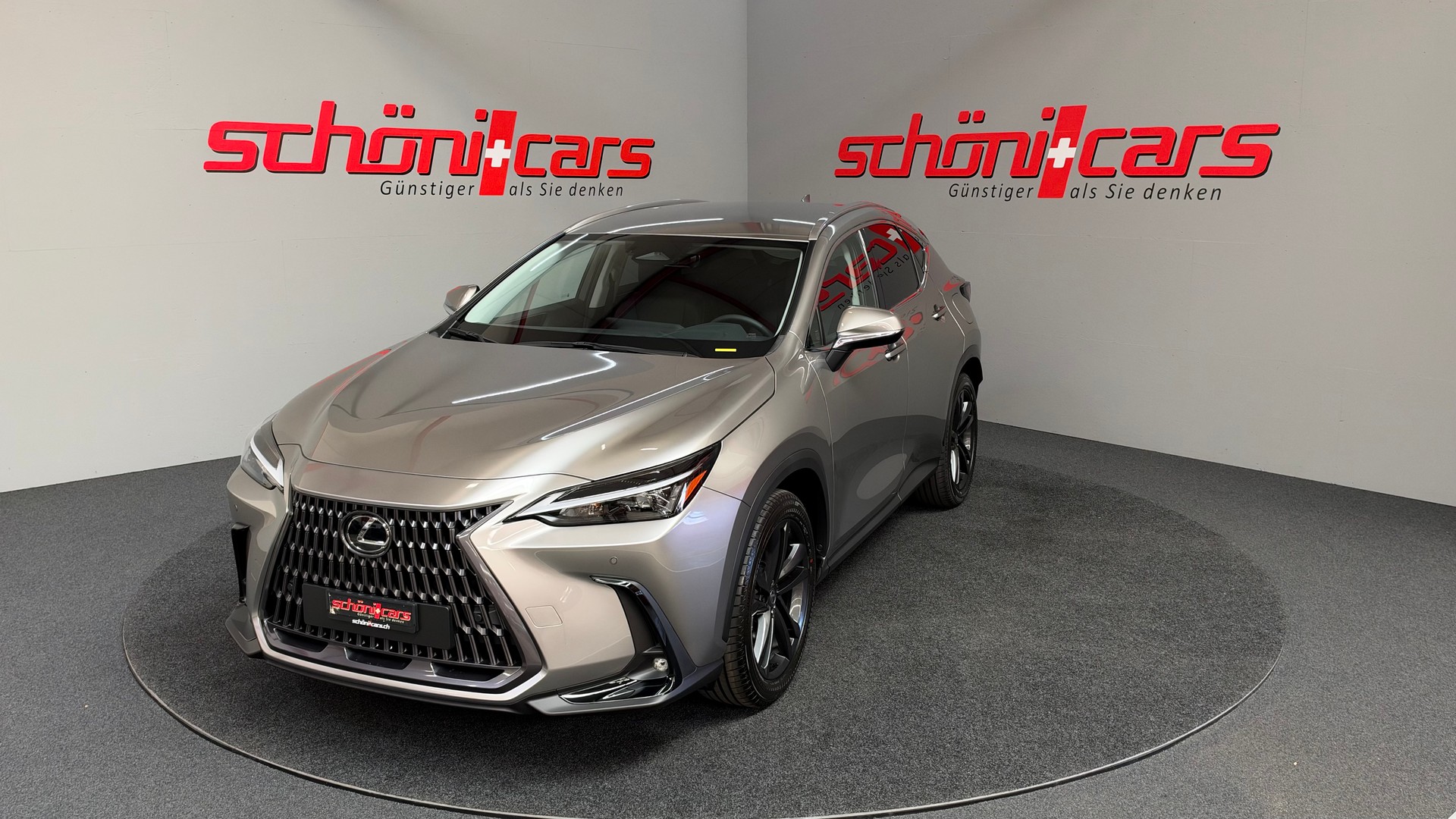LEXUS NX 450h+ E-FOUR Comfort-image-1