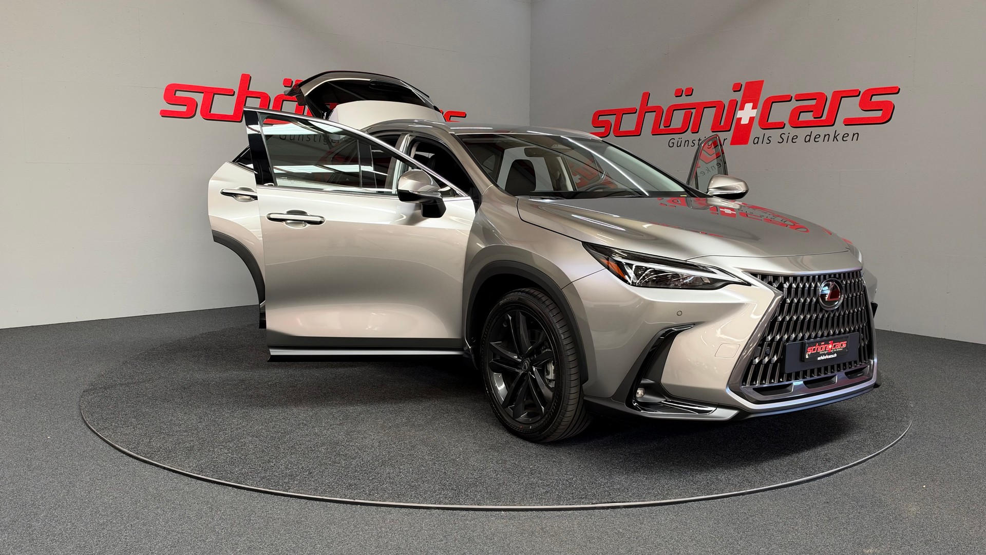 LEXUS NX 450h+ E-FOUR Comfort-image-8