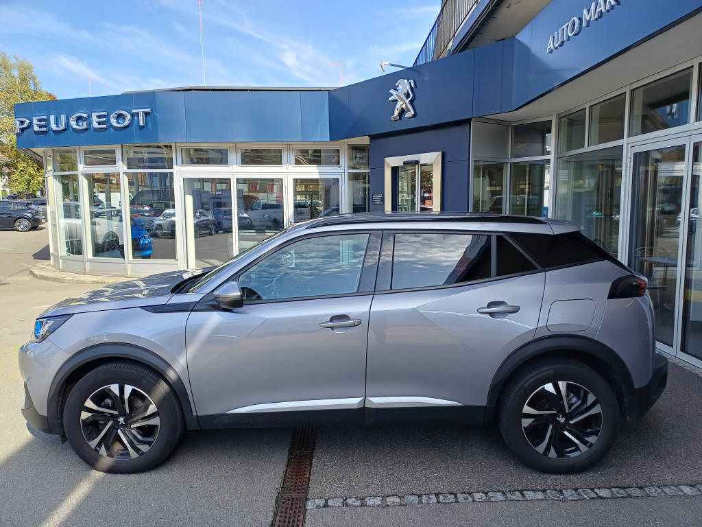 PEUGEOT 2008 1.2 PureTech 130 Allure-image-1