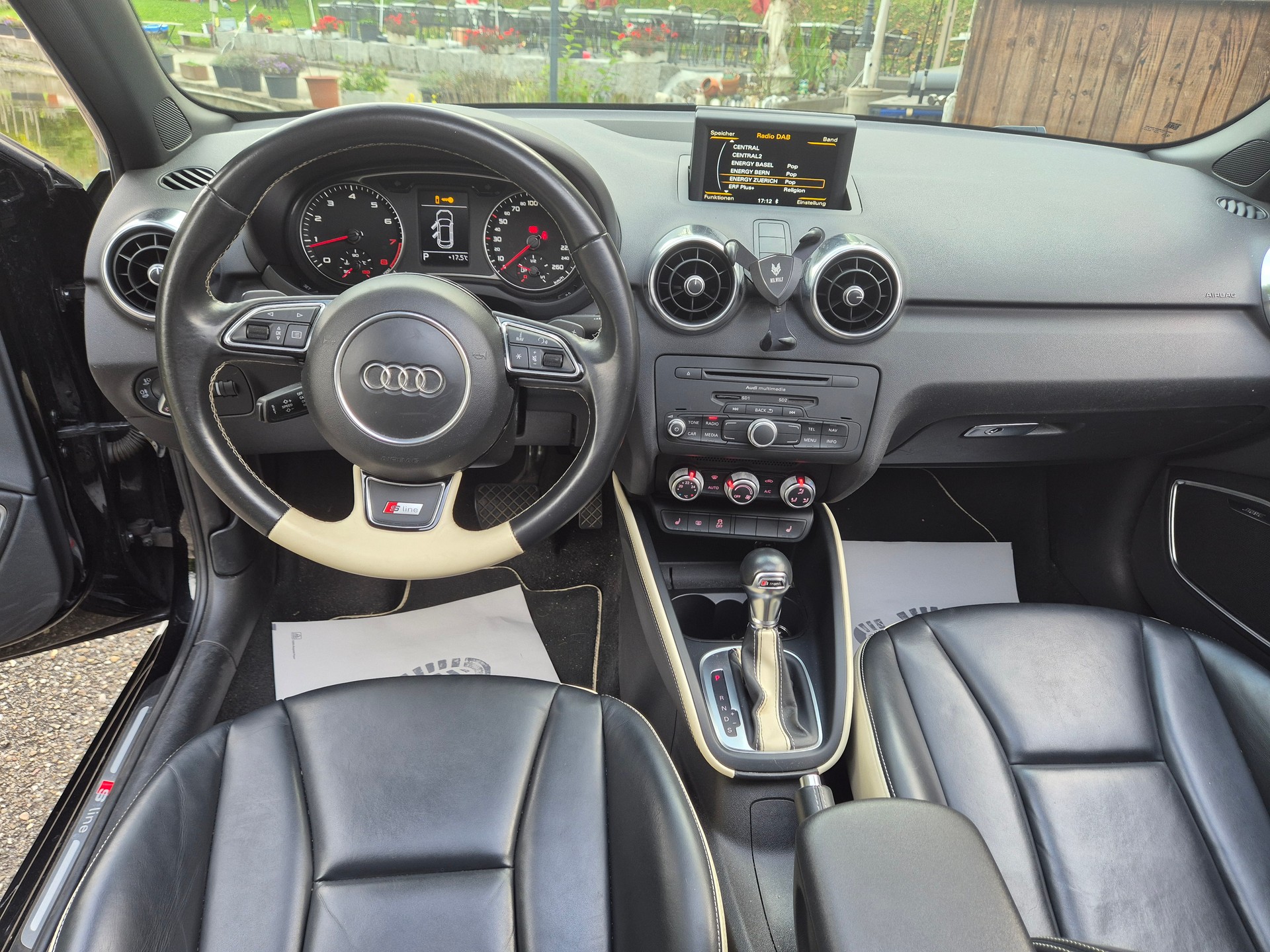 AUDI A1 Sportback Sport 1.4 TFSI Ambition S-tronic-image-13