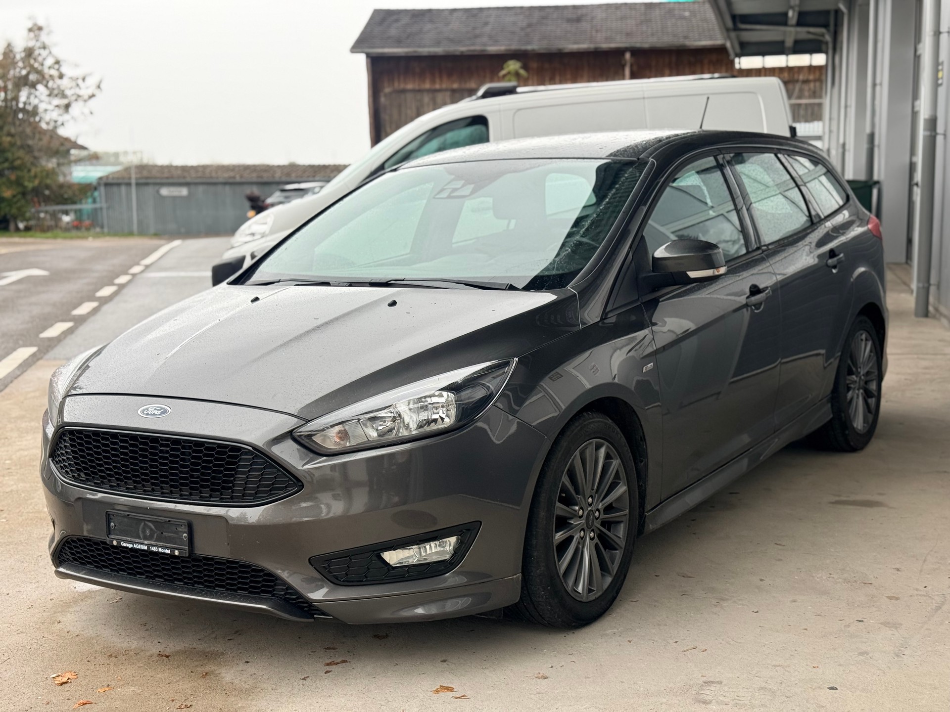 FORD Focus 1.0 SCTi ST Line-image-7