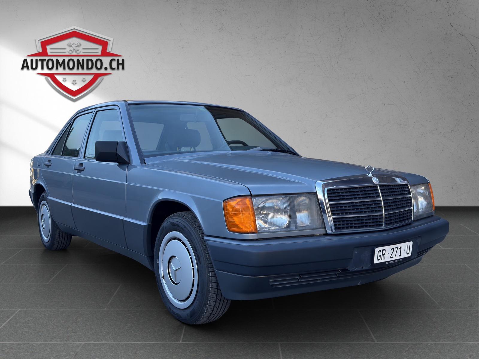 MERCEDES-BENZ 190 E 2.0-image-1