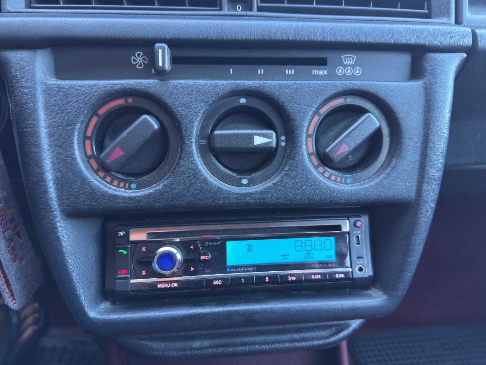 MERCEDES-BENZ 190 E 2.0-image-8