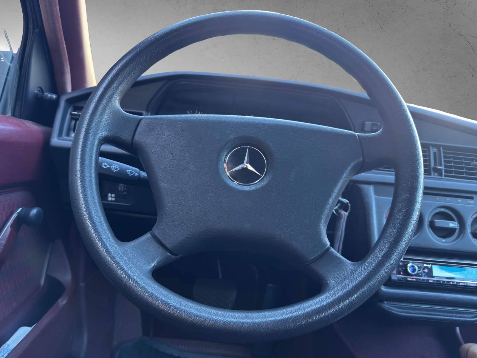 MERCEDES-BENZ 190 E 2.0-image-6