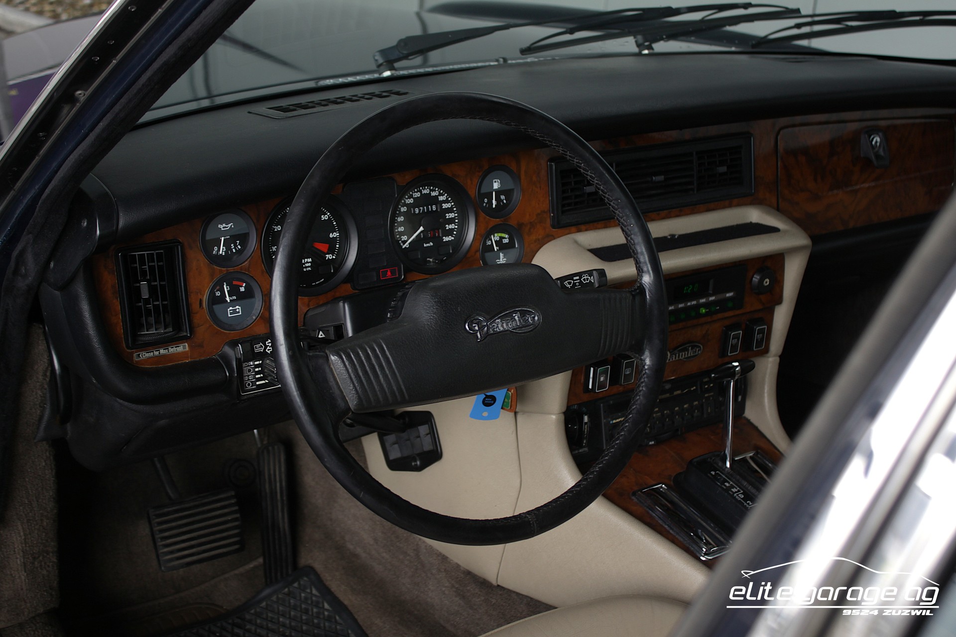 DAIMLER 5.3 Double Six-image-14