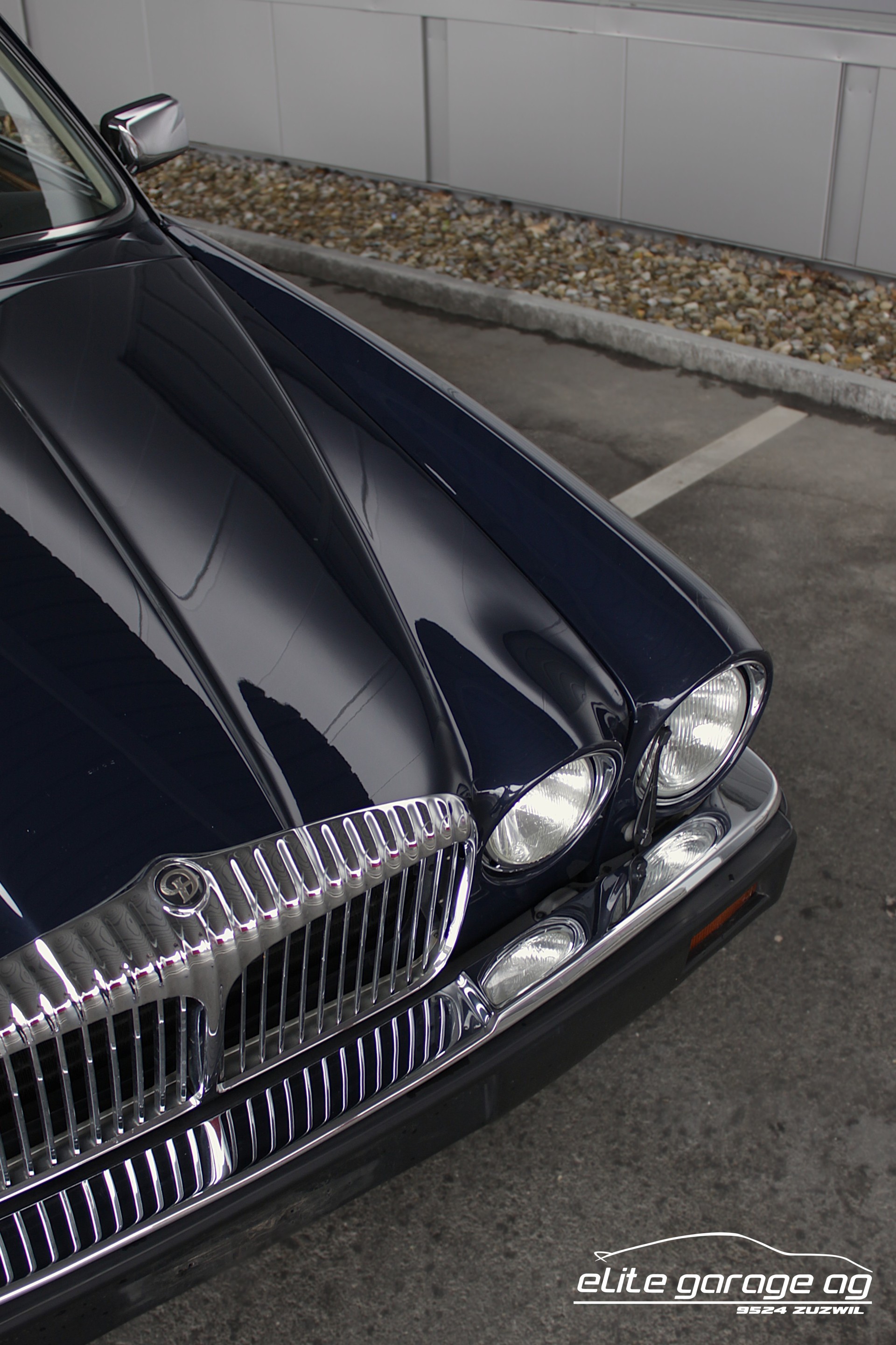 DAIMLER 5.3 Double Six-image-11