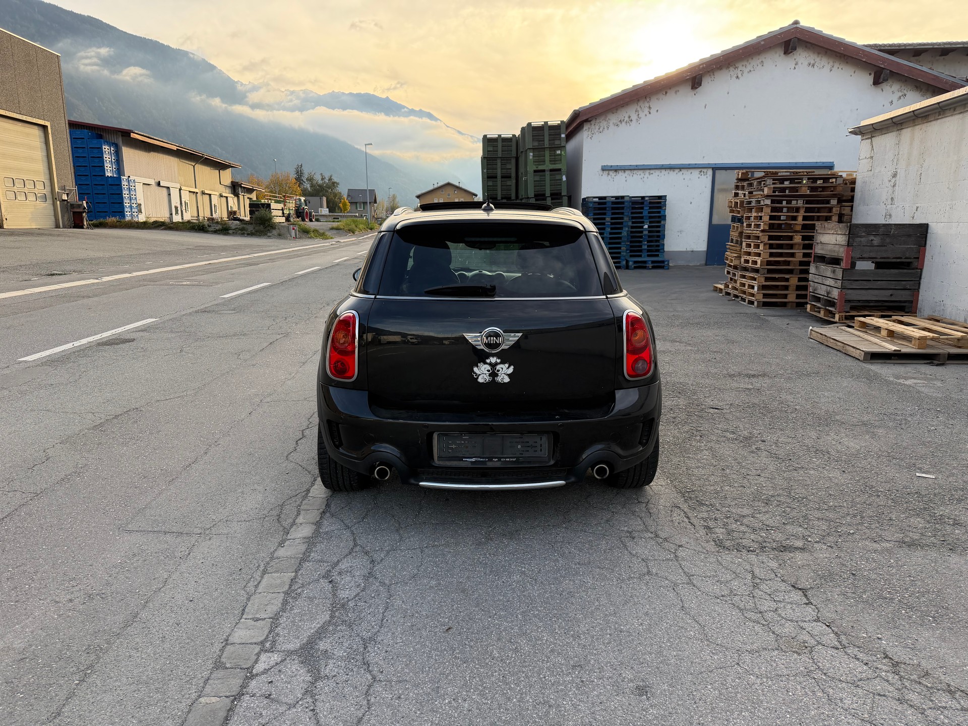 MINI Countryman Cooper SD ALL4-image-7