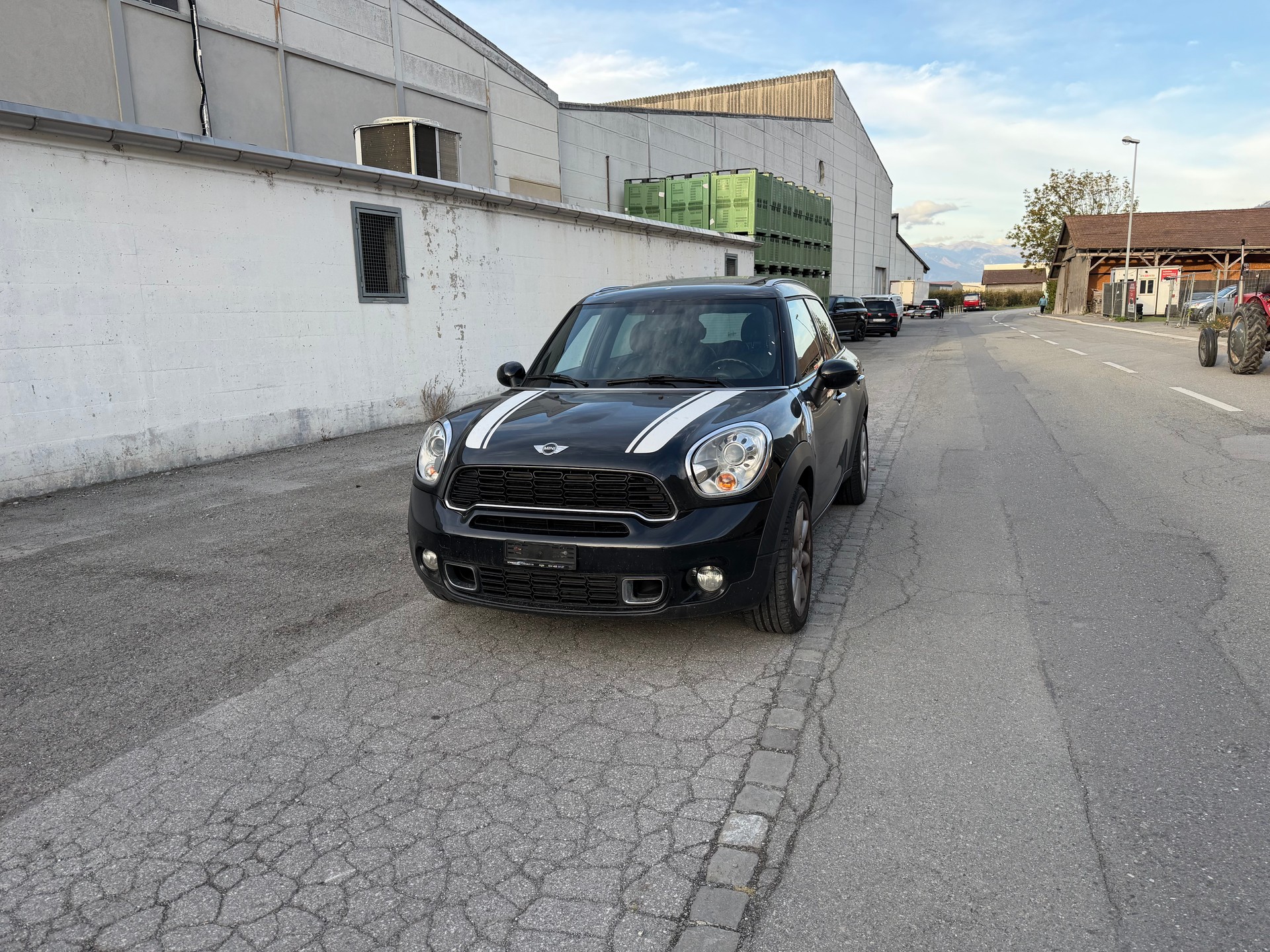 MINI Countryman Cooper SD ALL4-image-5