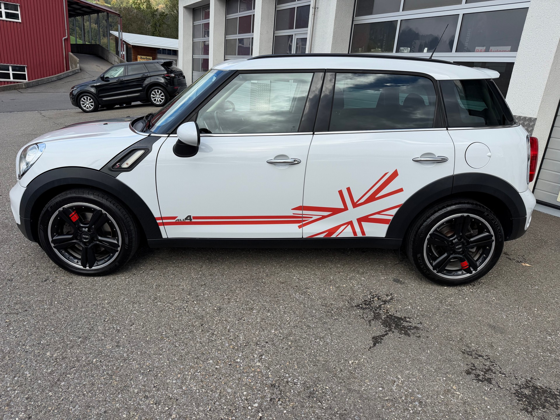 MINI Countryman Cooper S ALL4 Snowhill-image-1