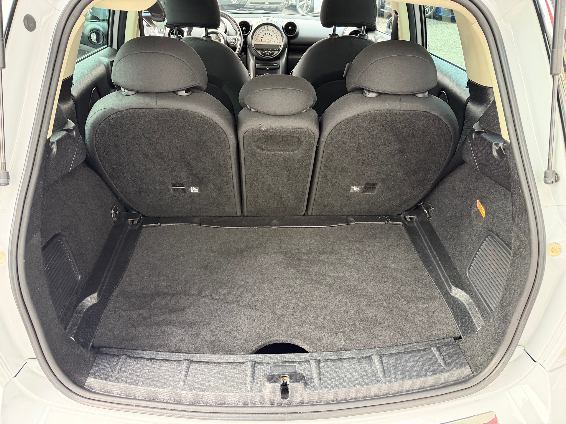 MINI Countryman Cooper S ALL4 Snowhill-image-7