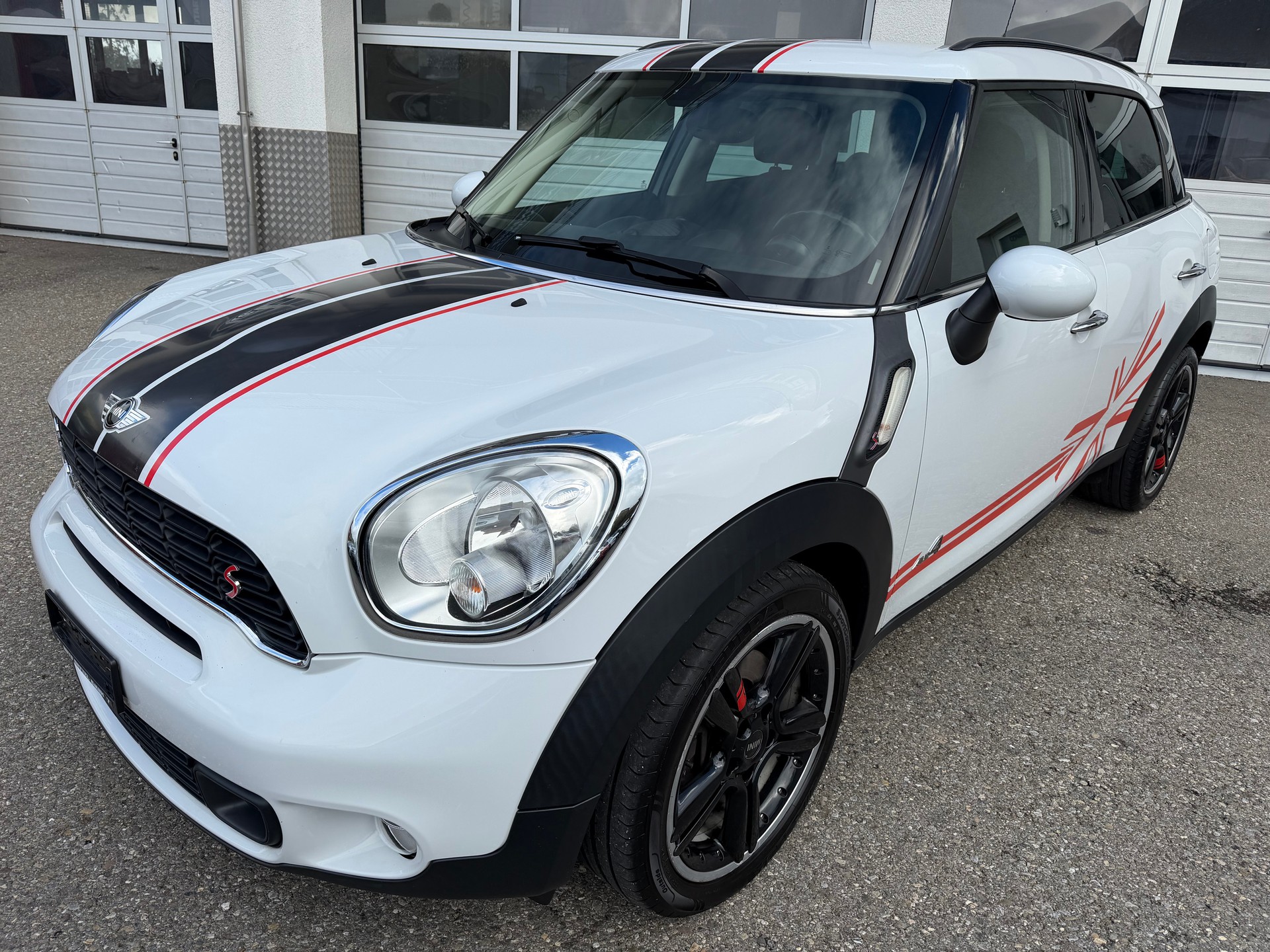 MINI Countryman Cooper S ALL4 Snowhill-image-0