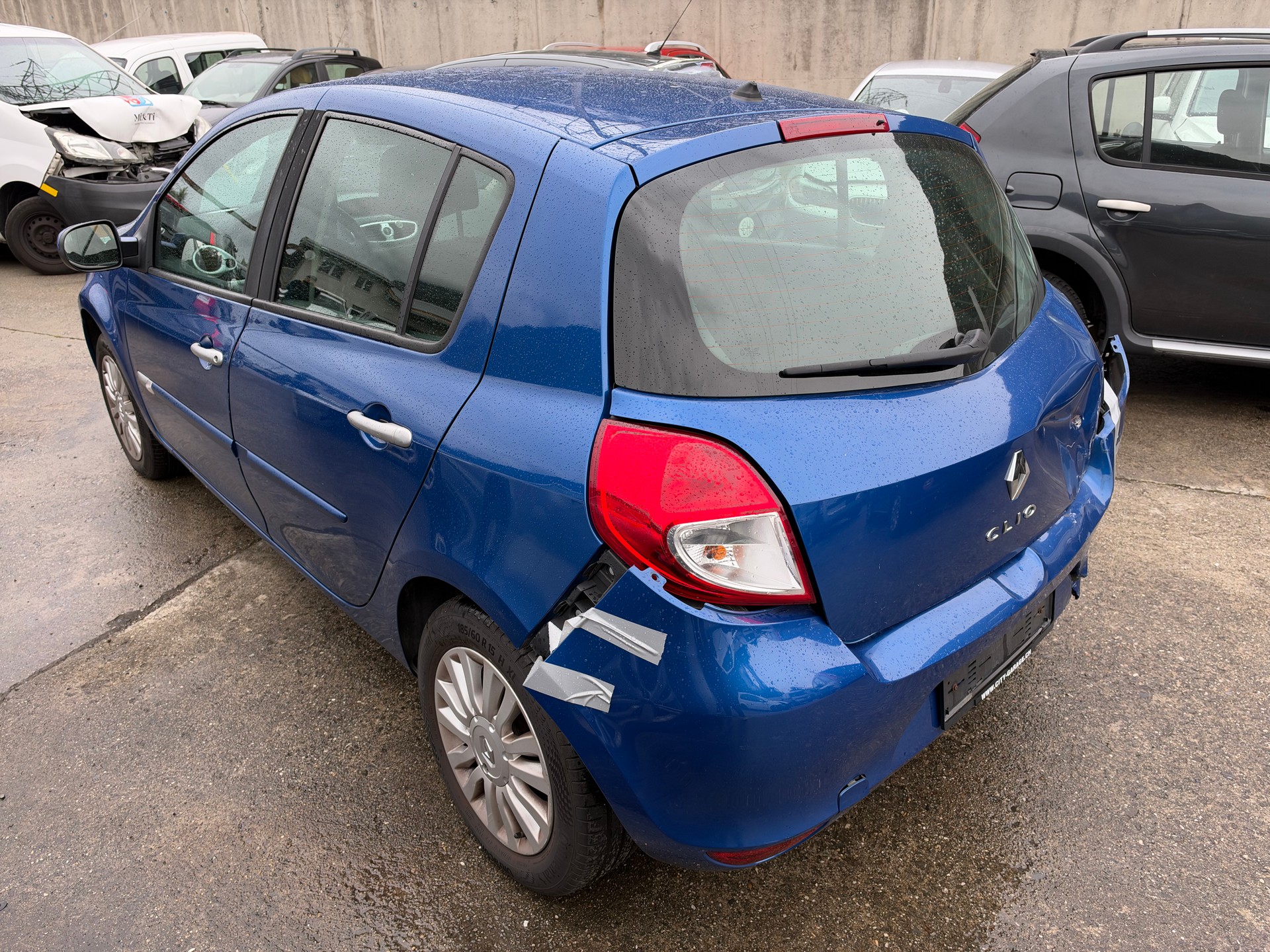 RENAULT Clio 1.2 16V Turbo Dynamique-image-9