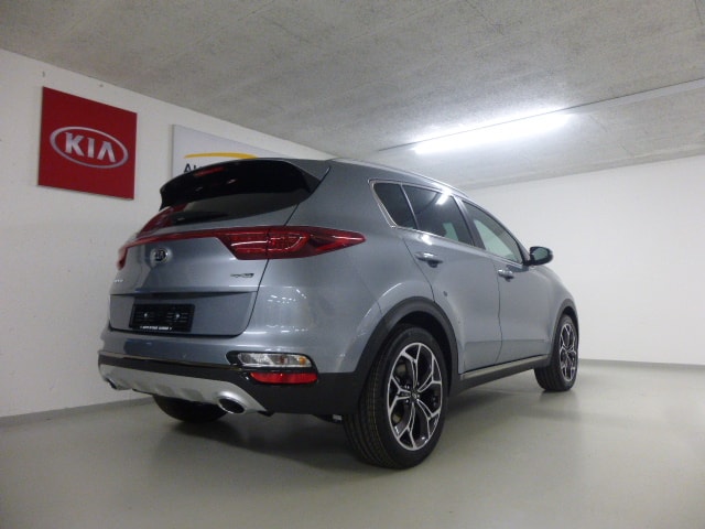 KIA Sportage 2.0 CRDi MHEV Style GT-Line-image-6