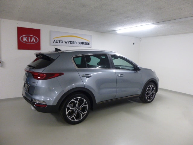 KIA Sportage 2.0 CRDi MHEV Style GT-Line-image-7