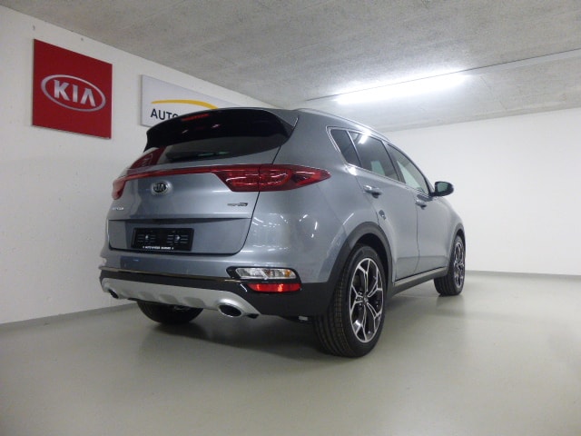 KIA Sportage 2.0 CRDi MHEV Style GT-Line-image-9