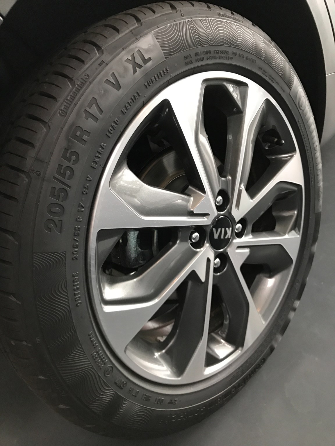 KIA Stonic 1.0 T-GDi-image-10